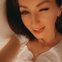 SweetAriana26 nude on webcam for live porn video chat