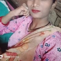 Uma_cutyy webcam model