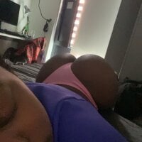 Naughty_Sins webcam model