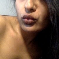 themaskedgirl20 webcam model