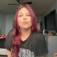 sexyinred200's Avatar Pic
