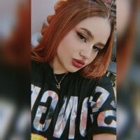 ZoeLove15 webcam model