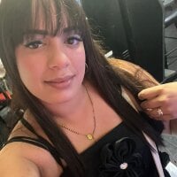 SOFIAPEREZ21 webcam model