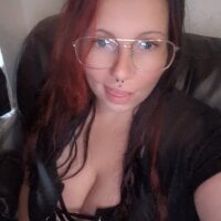 Ruthlesssothickk94's Offline Chat Room