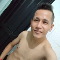 axel_077202