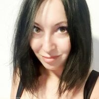 Wife4Cuck webcam model