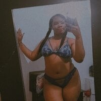 _ChloeDecker_'s Offline Chat Room