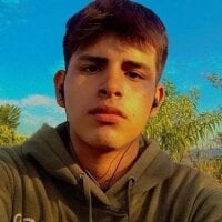 Emiliano_Thomson