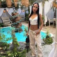 Dulce_Maay webcam model