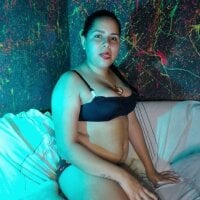 Dirty_sisters' Offline Chat Room