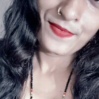Tannubhabhi09 webcam model