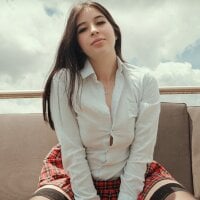 NicoleLeinn model avatar