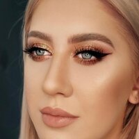ReinaX_ fully nude on webcam for live porn video chat