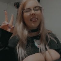 victoriavelvetx 離線聊天室