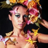 ArinaLovely's Offline Chat Room