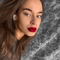 _Nina_Miniapolis_'s Offline Chat Room