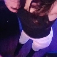 petiteluv69's Offline Chat Room