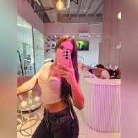 danielalovertranny_94 webcam