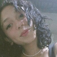 abril_lee__