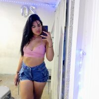 Olivia_Milky webcam model