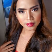 Gwensweetcum webcam