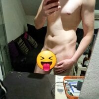 ToyboyMik88 avatar