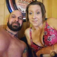 ห้องแชทออฟไลน์ของ smokymtncouplexxxfun