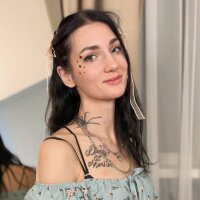 Eva_Dzhuzo's Avatar Pic