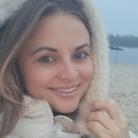 Alina_Burleck's Avatar Pic