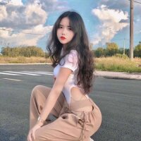 Girl-naughty2 webcam