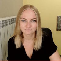 Maya_Cherry offline chatrum