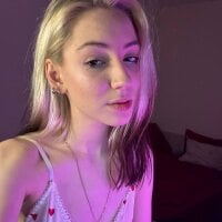 wingless__lala অফলাইন চ্যাট রুম