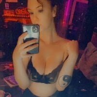 casscassidy89's Offline Chat Room