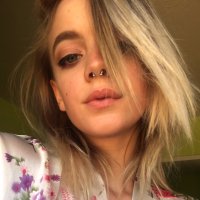 Southern_Baby's Offline Chat Room