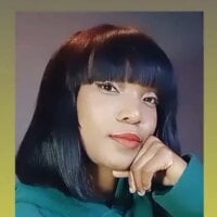 Beverlygurlx6 webcam model