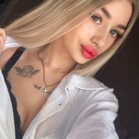 Tiffany_Kissss webcam