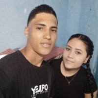 latinseasoningx's Offline Chat Room