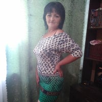 IrisBergXO's Offline Chat Room