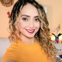 annie22love webcam model