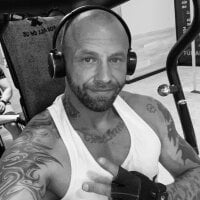 SmokingLover2020 Adlı Modelin Çevrimdışı Sohbet Odası