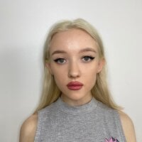 IrisBrannn's Offline Chat Room