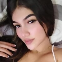 Miss_JulietaShadow webcam model
