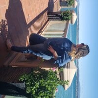 hazzzymaryjane987 Adlı Modelin Çevrimdışı Sohbet Odası