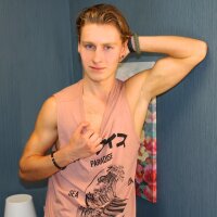 JohnnyRamoz অফলাইন চ্যাট রুম