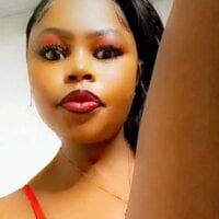 NaughtyCreamyPussy33 webcam