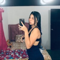 samantha_leonn_ webcam model