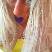 Tranylisashemale webcam