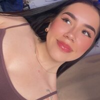 nicolette_sub