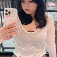 Diana166 webcam model