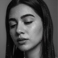 ZarahEvans webcam model